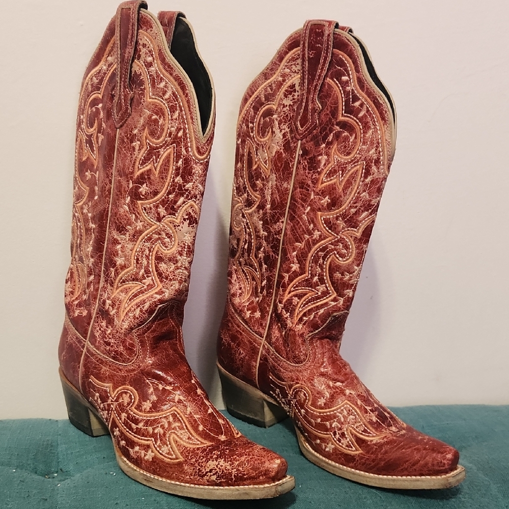 J.B. Dillon Red and Tan Heeled Boots